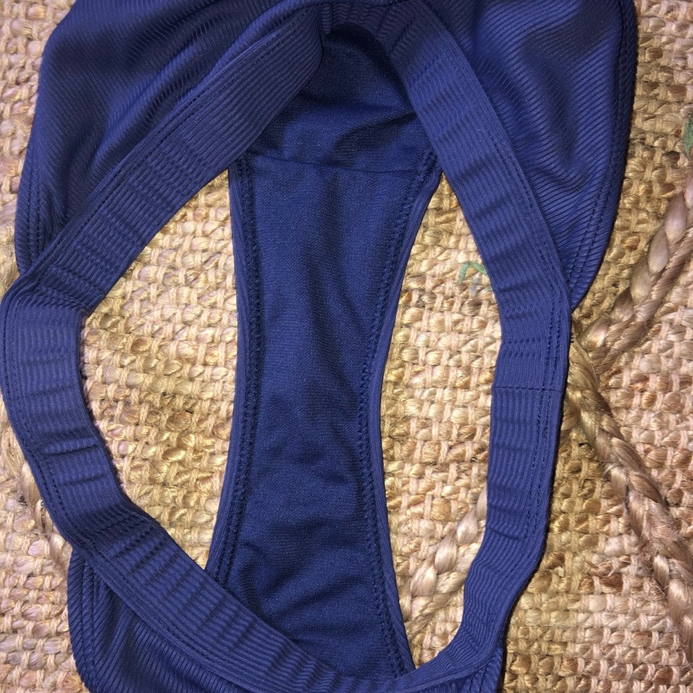 Bathing suit - Picture 2 of 2